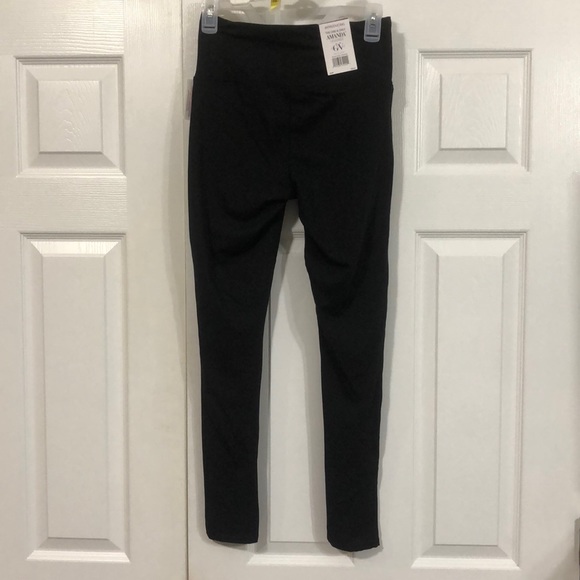 Size Small Gloria Vanderbilt Black Leggings - Picture 2 of 4